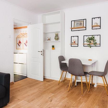 Cozy Apartment Ultracentral Universitate Square Бухарест Экстерьер фото