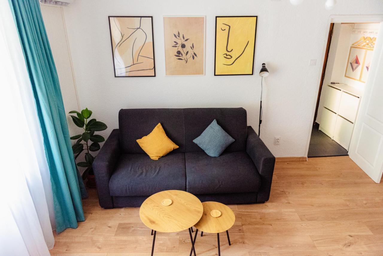 Cozy Apartment Ultracentral Universitate Square Бухарест Экстерьер фото